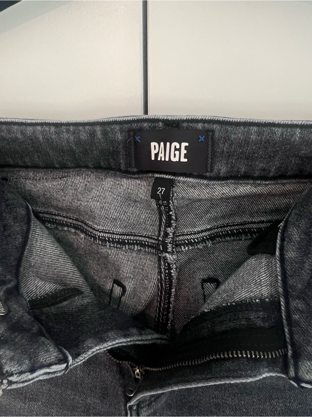 PAIGE Women's Cindy Jeans